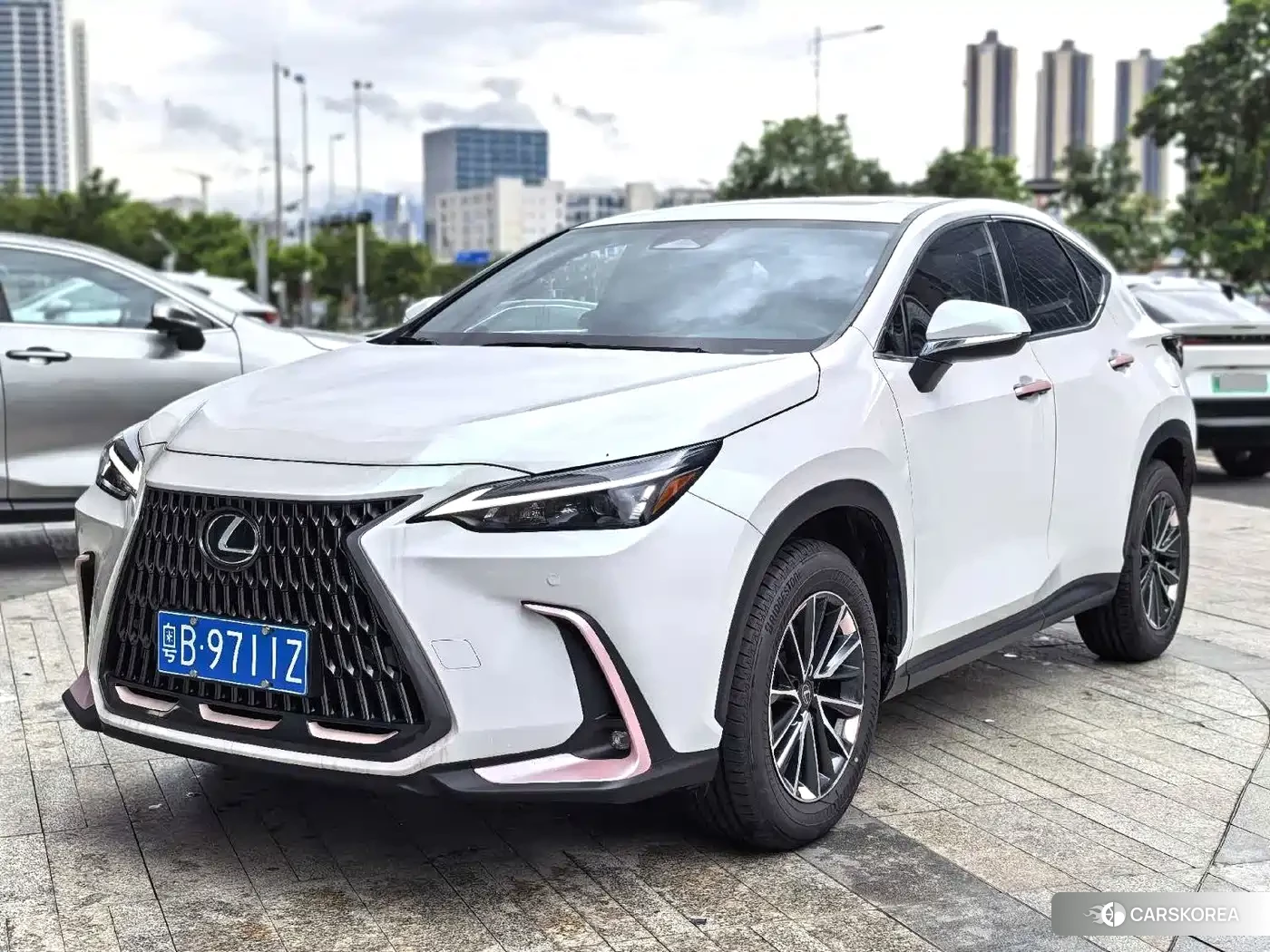 Lexus NX 2025 Белый из Китая, фото 3