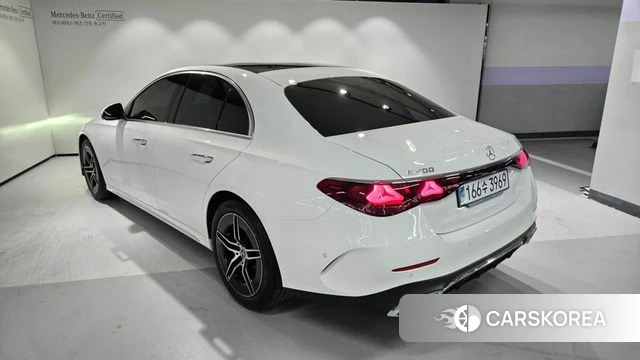 Mercedes-Benz E-Class W214 id 5010937 из Кореи 13