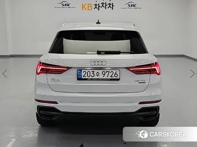 Audi Q3 (F3) 2023 Белый из Кореи, фото 3
