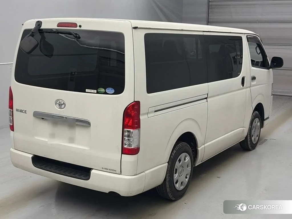 Toyota HiAce Van 2018 из Японии, фото 3