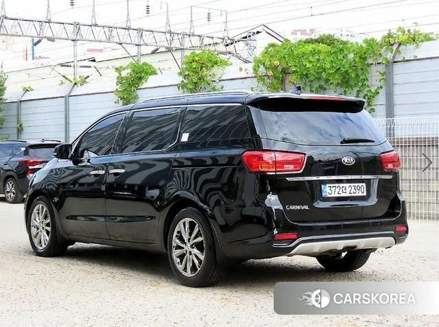 Kia The New Carnival id 5042056 из Кореи 13