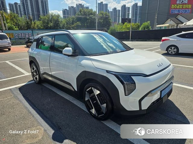 Kia EV3 id 4934717 из Кореи 7