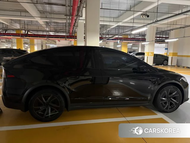 Tesla Model X 2026 Черный из Кореи, фото 6