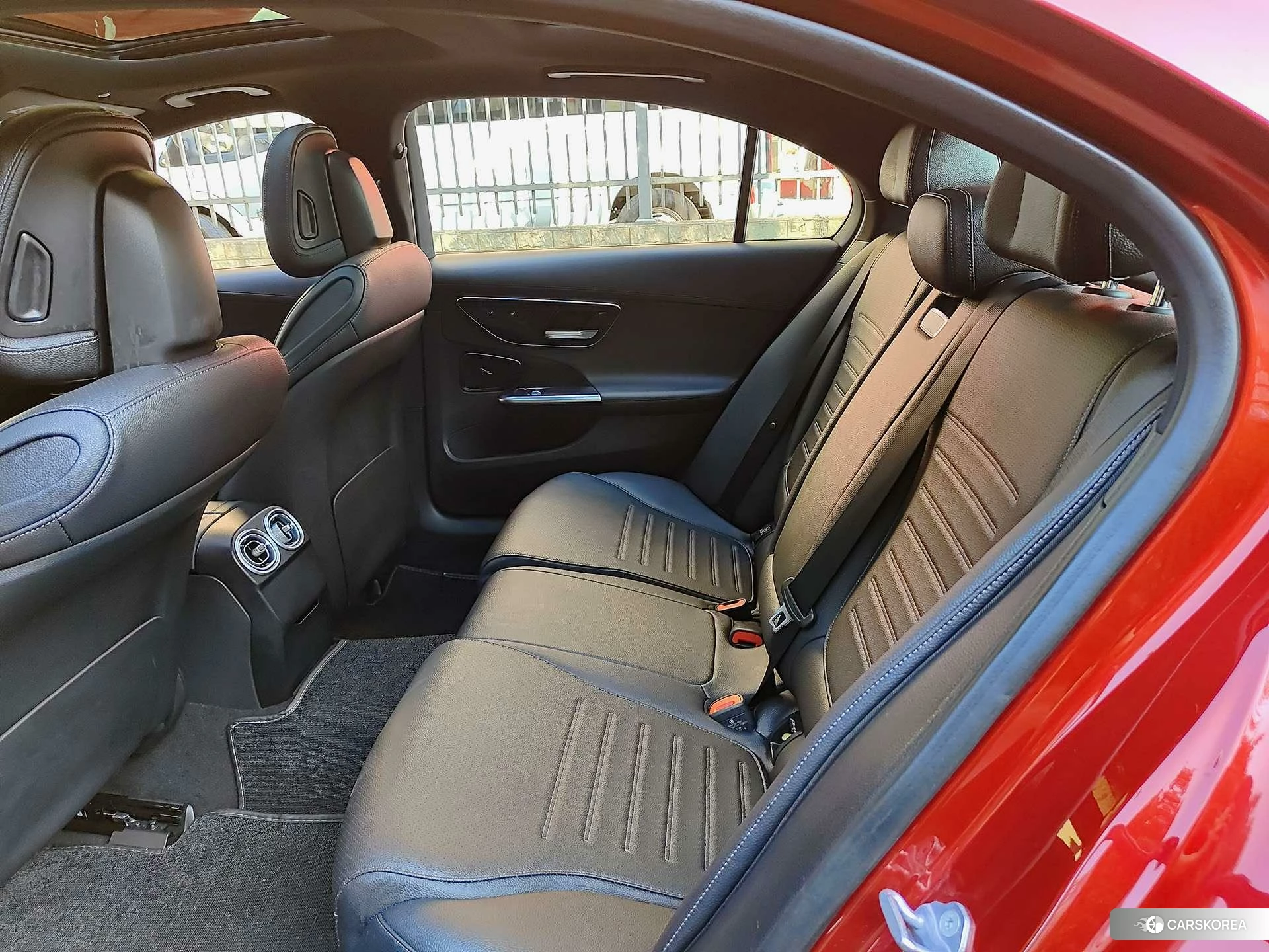 Mercedes-Benz C-class 2021 Красный из Китая, фото 4