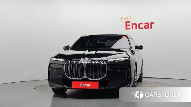 BMW i7 (G70) id 5021760 из Кореи 23