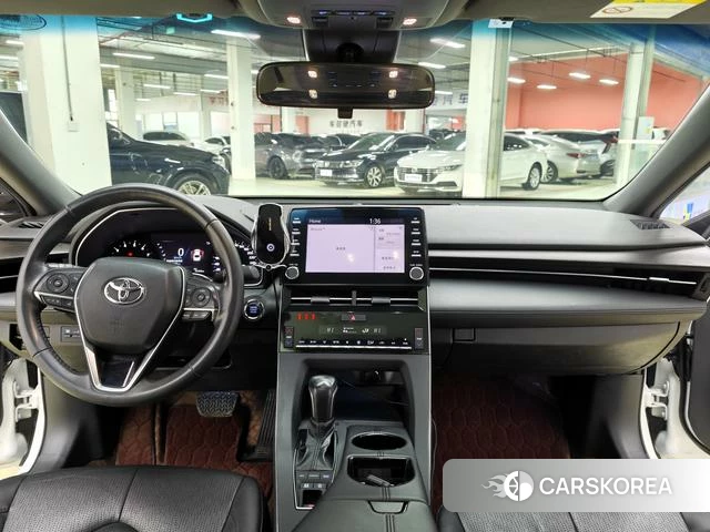 Toyota Avalon 2022 Белый из Китая, фото 3