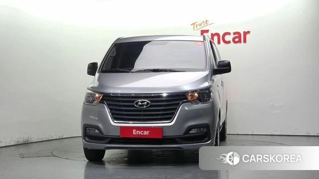 Hyundai The New Grand Starex id 4952916 из Кореи 23