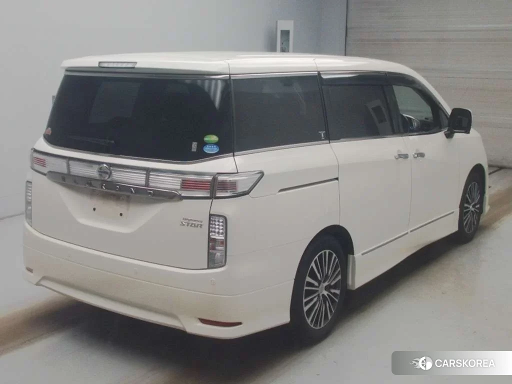 Nissan Elgrand 2019 из Японии, фото 3