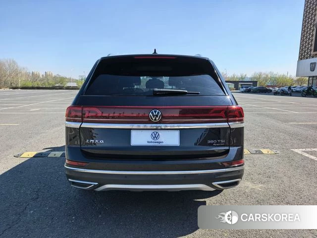 Volkswagen Teramont 2022 Черный из Китая, фото 6