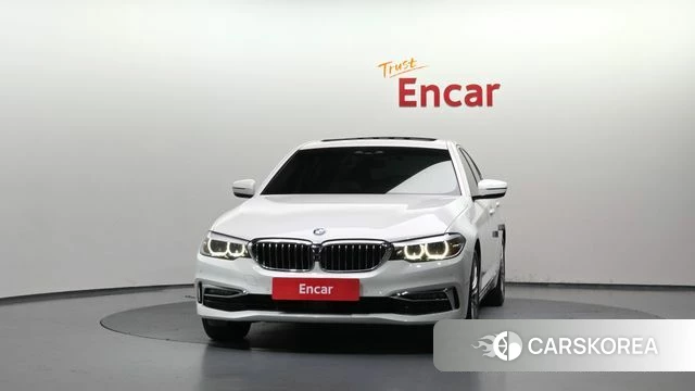BMW 5 Series (G30) id 4952556 из Кореи 23