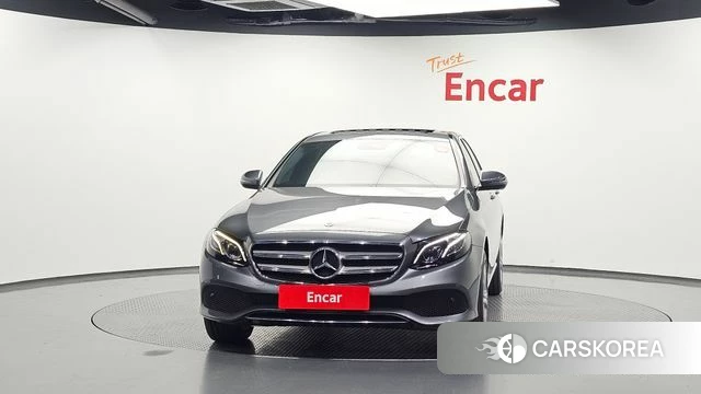 Mercedes-Benz E-Class W213 id 5013985 из Кореи 13