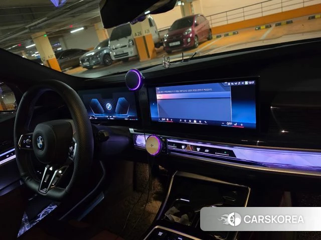 BMW 7 Series (G70) 2025 Черный из Кореи, фото 4