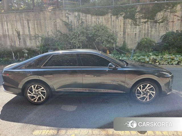Hyundai Grandeur (GN7) id 4970949 из Кореи 13
