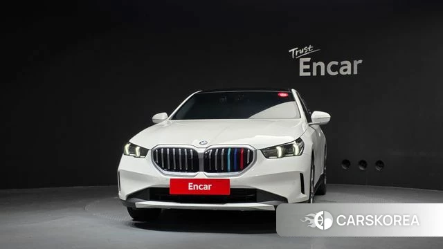 BMW 5 Series (G60) id 5026347 из Кореи 13