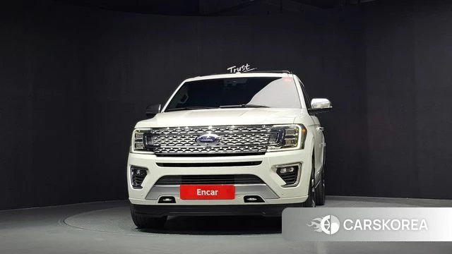 Ford Expeditation id 5034777 из Кореи 23