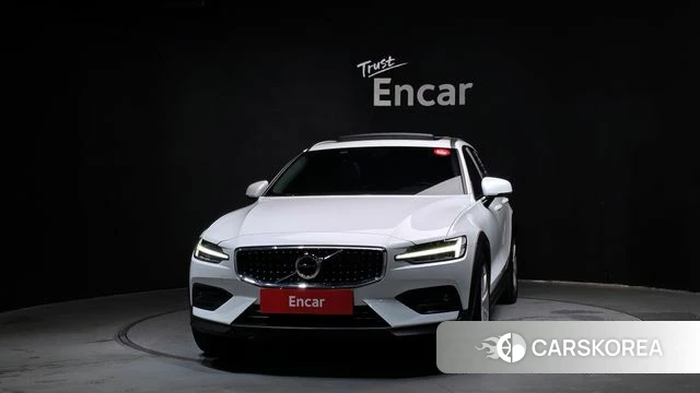 Volvo V60 Cross-Country 2nd Generation id 4882378 из Кореи 23