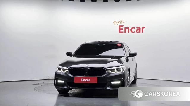BMW 5 Series (G30) id 4967885 из Кореи 23