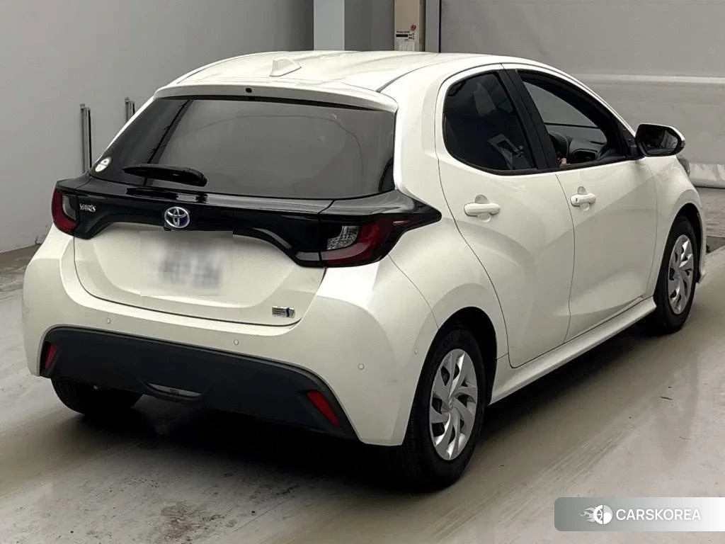 Toyota Yaris 2022 из Японии, фото 3