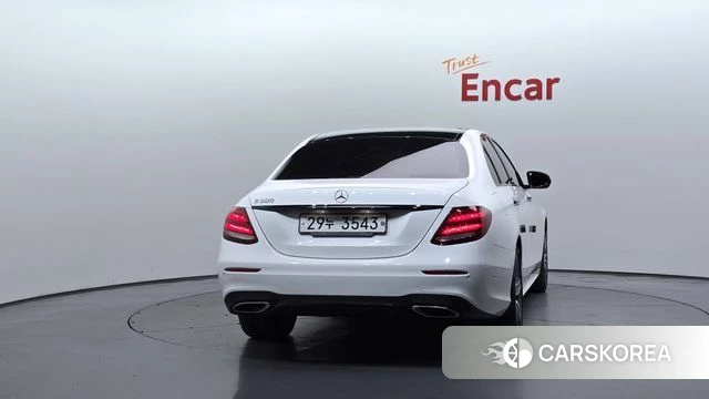 Mercedes-Benz E-Class W213 id 5023890 из Кореи 23