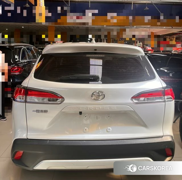 Toyota Corolla 2023 Белый из Китая, фото 5