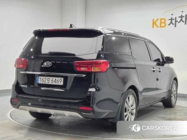 Kia The New Carnival id 4760454 из Кореи 14