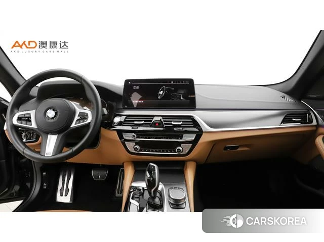 BMW 5 series 2021 Черный из Китая, фото 3