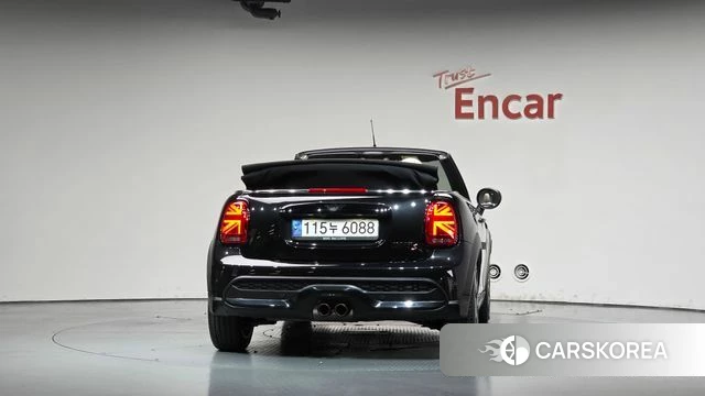 Mini Cooper S Convertible id 4965385 из Кореи 23