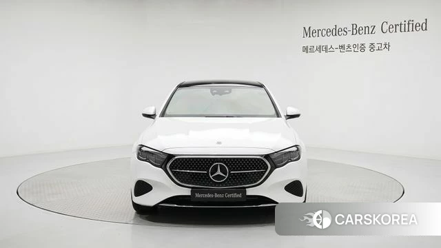 Mercedes-Benz E-Class W214 2026 Белый из Кореи, фото 5