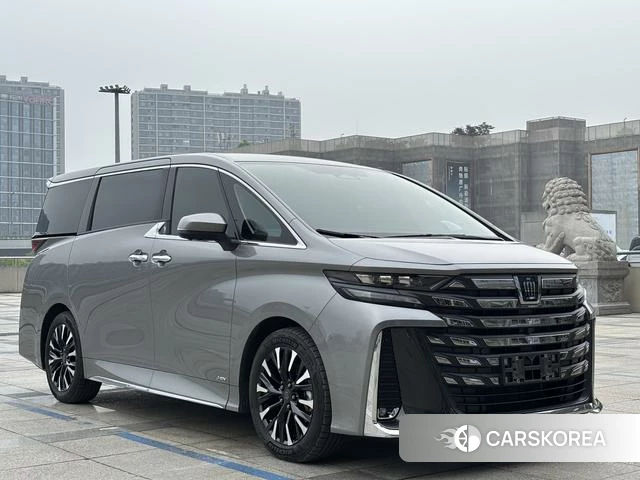 Toyota Vellfire 2024 Темно-серый из Китая, фото 3