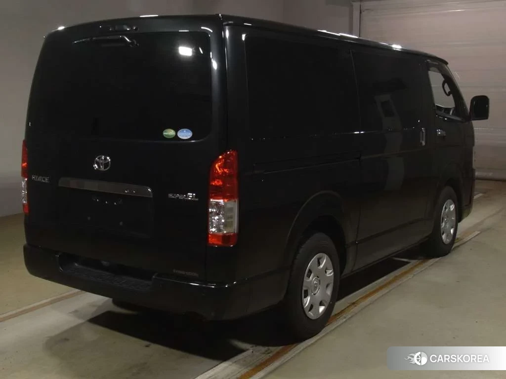 Toyota HiAce Van 2021 из Японии, фото 3