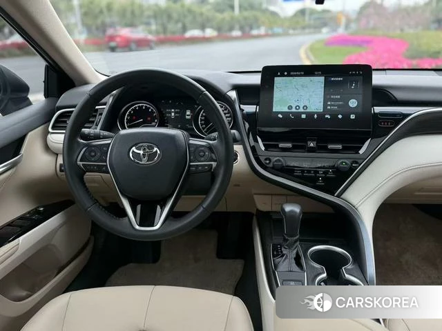 Toyota Camry 2022 Шампань из Китая, фото 3
