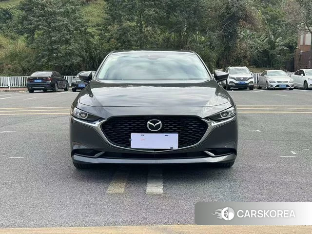Mazda 3 2021 Темно-серый из Китая, фото 3