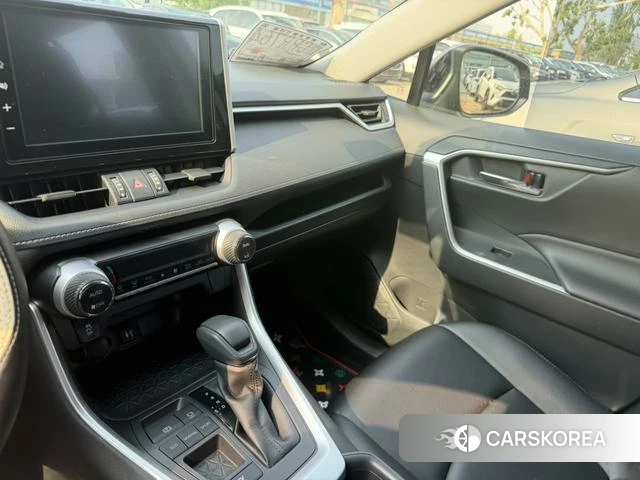 Toyota RAV4 2021 Шампань из Китая, фото 4