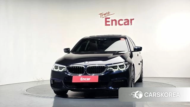BMW 5 Series (G30) id 4967490 из Кореи 23