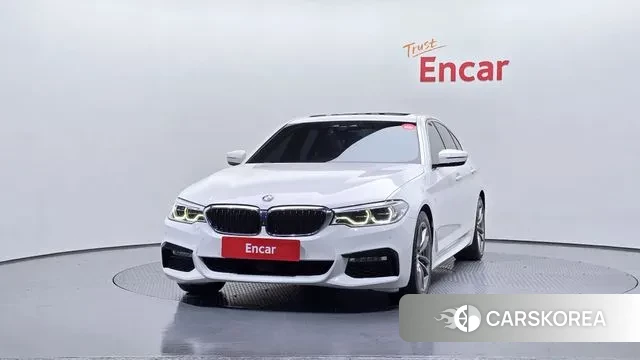 BMW 5 Series (G30) id 3728839 из Кореи 13
