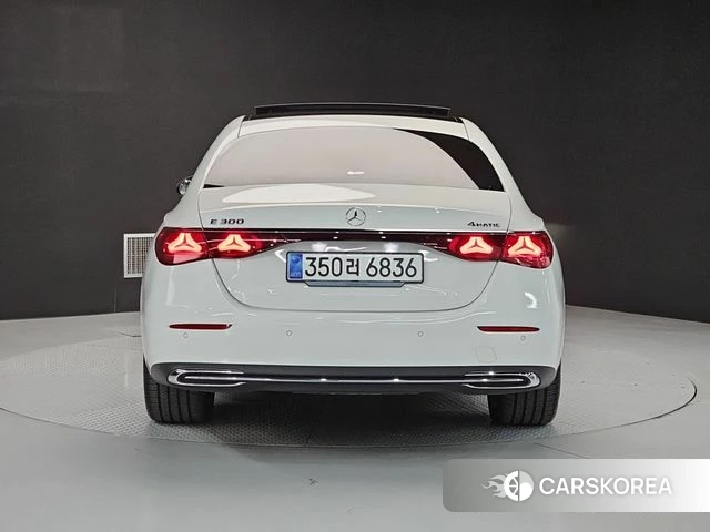 Mercedes-Benz E-Class W214 id 4921230 из Кореи 13