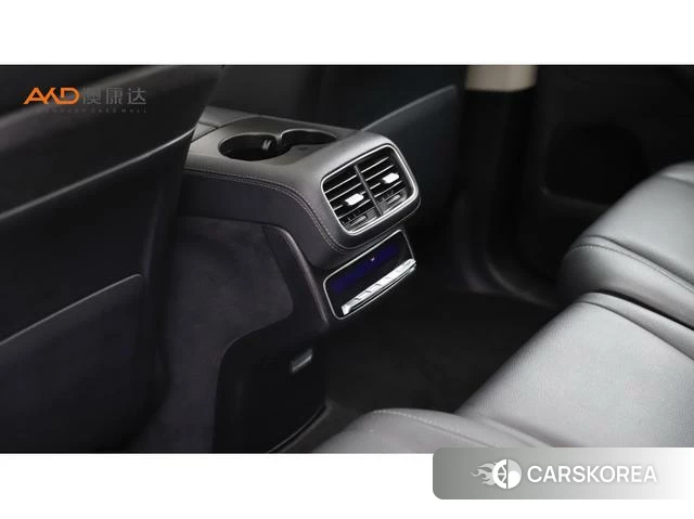Mercedes-Benz GLE 2021 Серебристо-серый из Китая, фото 3