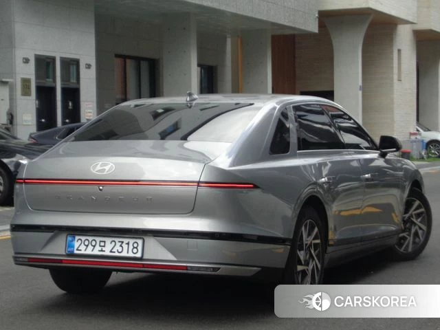 Hyundai Grandeur (GN7) id 4753161 из Кореи 13