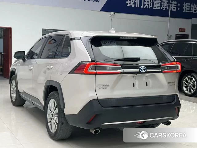 Toyota Wildlander 2021 Другой из Китая, фото 3