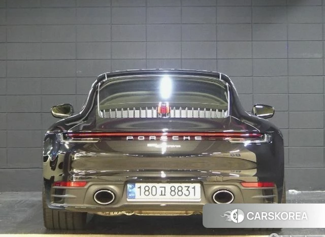 Porsche 911(992) id 5047212 из Кореи 13