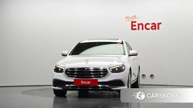 Mercedes-Benz E-Class W213 id 5022924 из Кореи 23