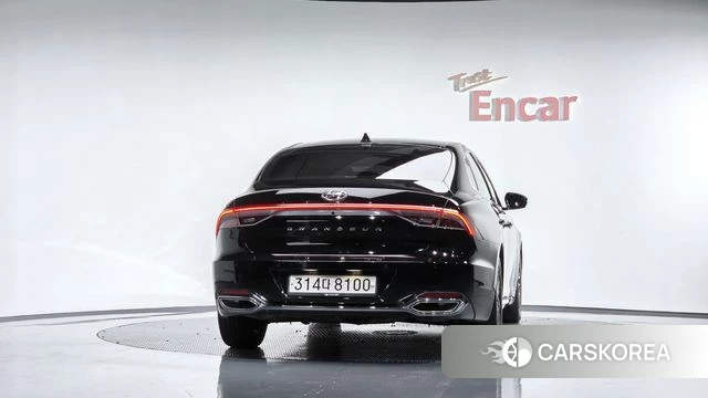Hyundai The New Grandeur IG id 4732087 из Кореи 23