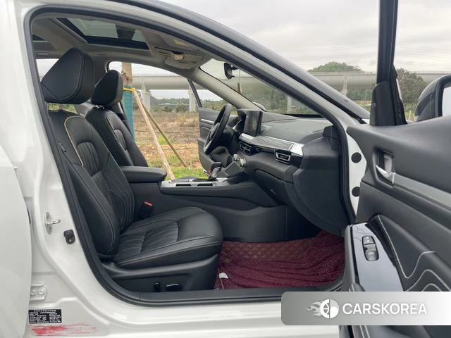 Nissan Altima 2024 Белый из Китая, фото 6