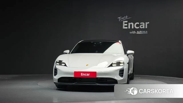Porsche Taycan id 4965570 из Кореи 23