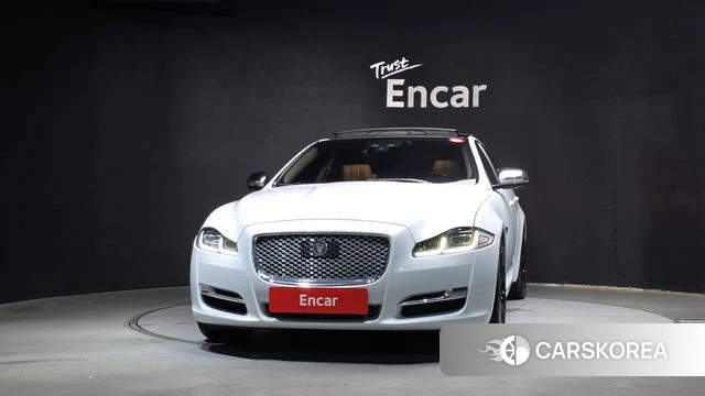 Jaguar All New XJ id 4931058 из Кореи 23
