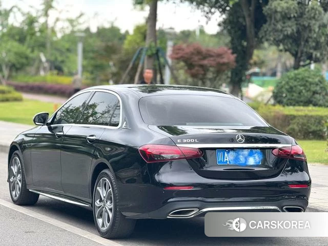 Mercedes-Benz E-Class 2021 Черный из Китая, фото 4