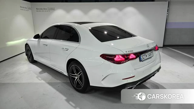 Mercedes-Benz E-Class W214 id 5010951 из Кореи 13