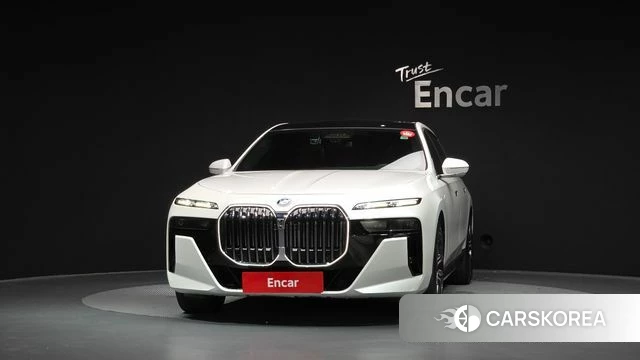 BMW 7 Series (G70) id 5033761 из Кореи 23