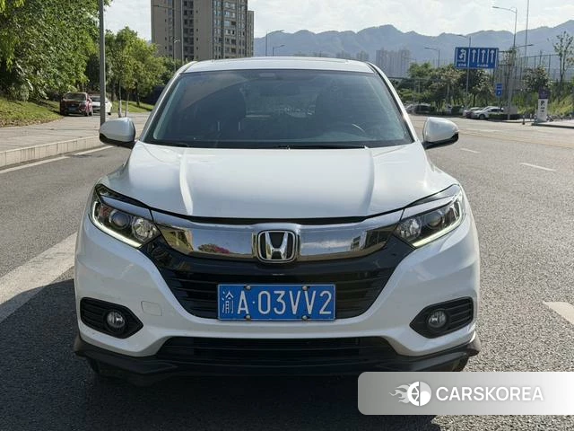 Honda Vezel 2021 Белый из Китая, фото 4