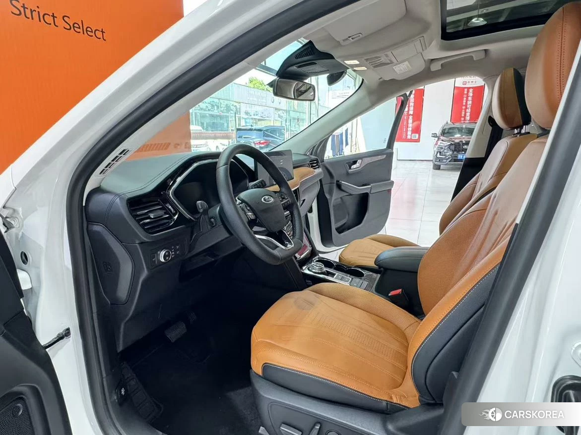 Ford Escape 2019 Белый из Китая, фото 3